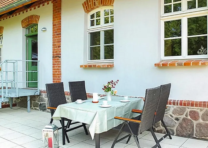 Semesterbostad Ferienhaus Hohen Demzin Hohen Demzin